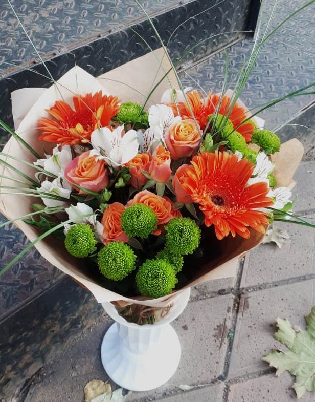 Букет цветов из: Герберы, Хризантемы, Альстромерии и Розы в Батырево