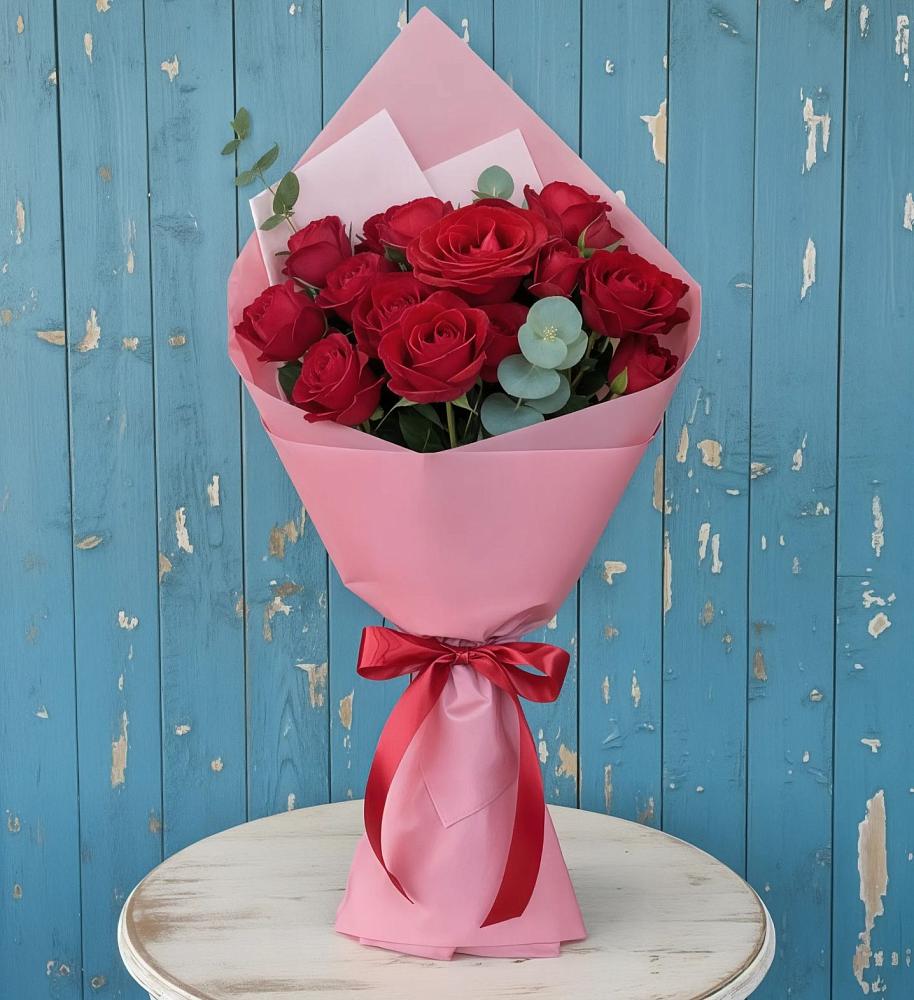 Букет красный бархат в Батырево Букет цветов из: Розы в Батырево