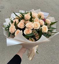 Букет Кремовые розы Латте в Батырево