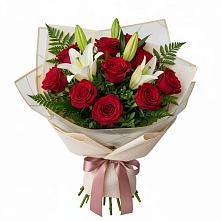 Букет цветов из:  Лилии и Розы в Батырево