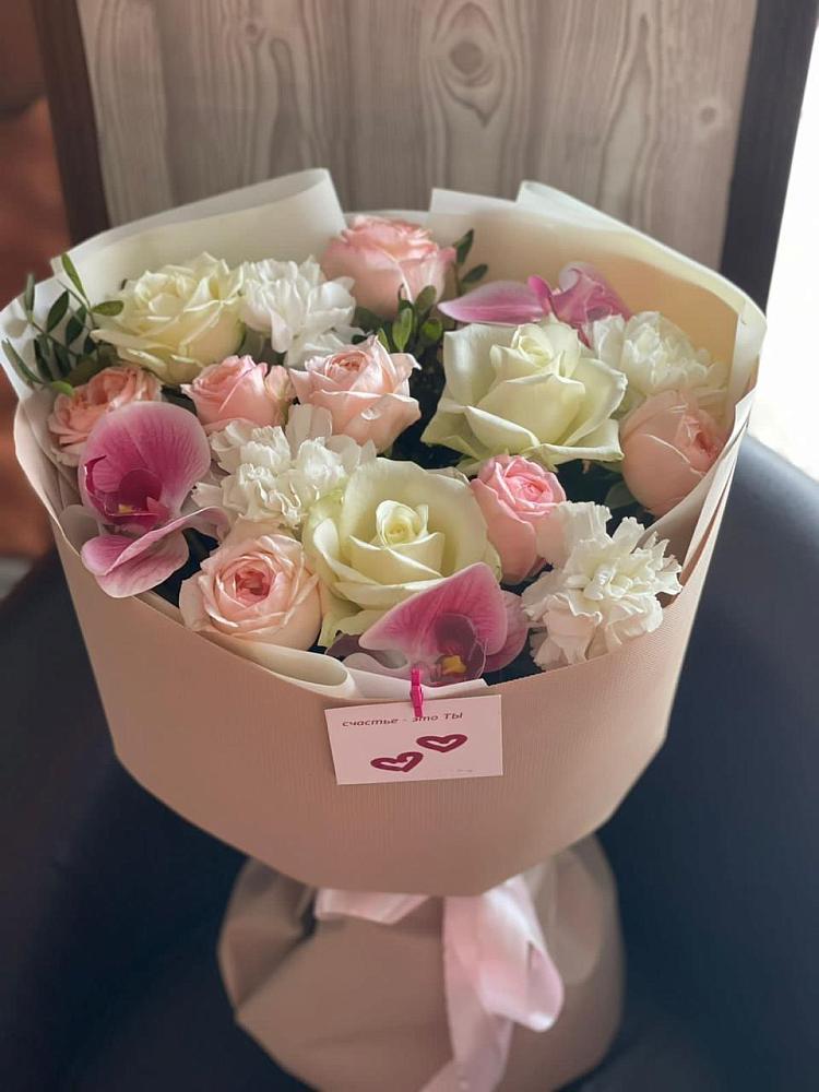 Букет цветов из: Орхидеи, Розы и Гвоздики в Батырево