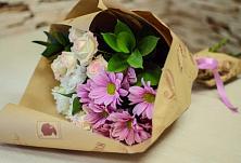 Букет цветов из:  Розы и Хризантемы #REPLACE_PRED# Батырево