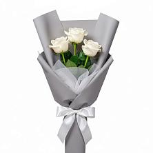 Букет 3 белые розы в Батырево Букет 3 белые розы в Батырево