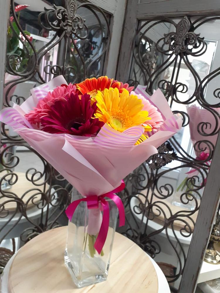 Букет цветов из: Герберы в Батырево