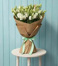 Букет цветов из:  Лизиантусы в Батырево