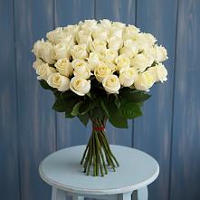 Букет 51 Белая роза Эдлесс Лав в Батырево