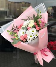 Букет цветов из:  Розы, Лизиантусы и Хризантемы в Батырево