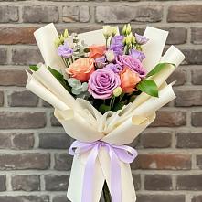 Букет цветов из:  Лизиантусы и Розы #REPLACE_PRED# Батырево